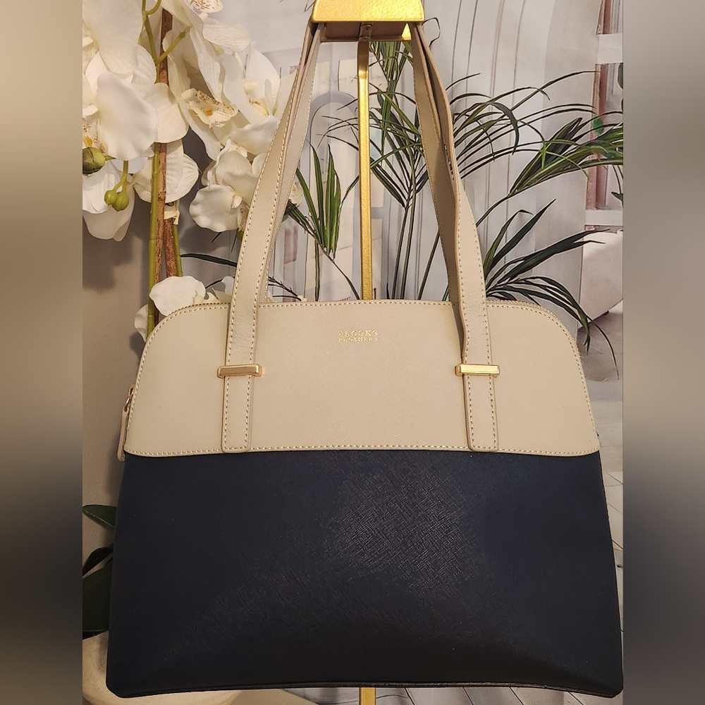 Brooks Bothers Elegant Old Money Vibes.. Handbag